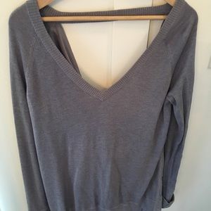 Lululemon gray sweater open back sz 10